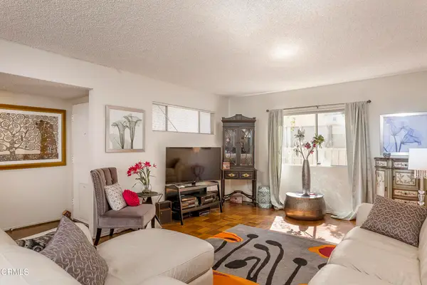 385 Cliff Drive #3, Pasadena, CA 91107