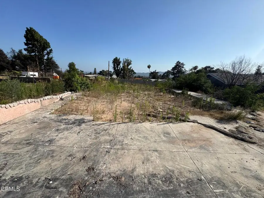 3320 N Raymond Avenue, Altadena, CA 91001 - #3