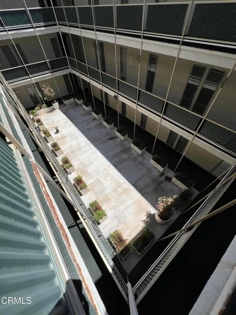 1015 N Michillinda Avenue #304, Pasadena, CA 91107 - #2