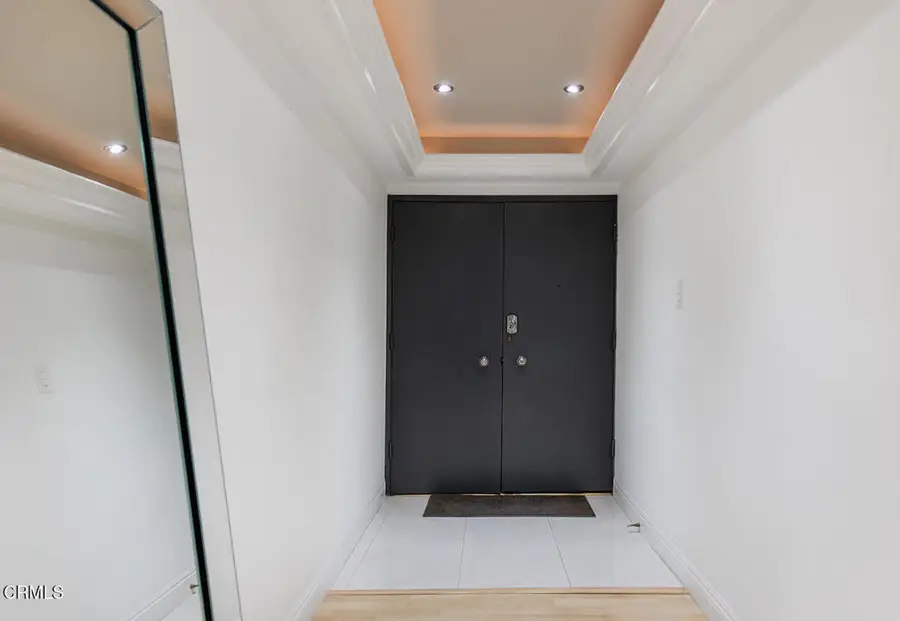 395 S Oakland Avenue #105, Pasadena, CA 91101 - #3