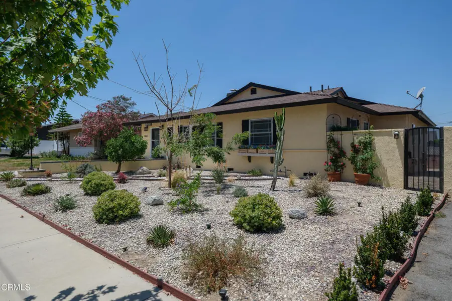 11021 Quill Avenue, Sunland, CA 91040 - #3