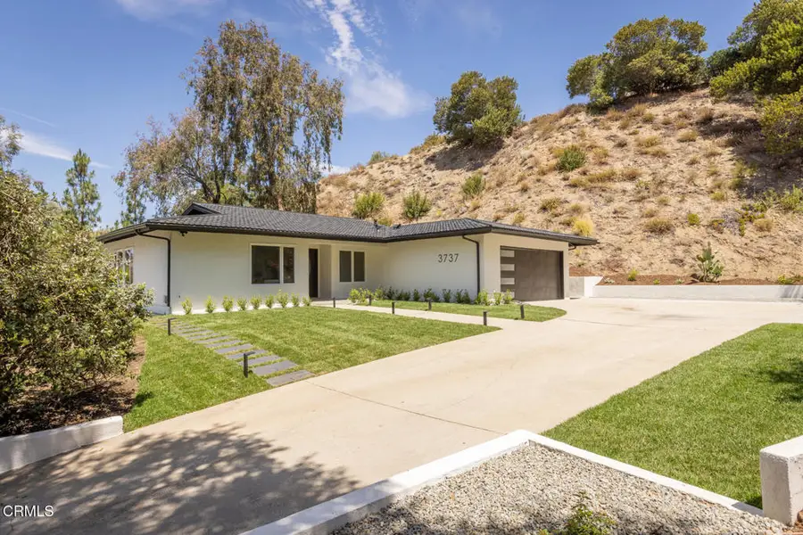 3737 San Augustine Drive, Glendale, CA 91206 - #3