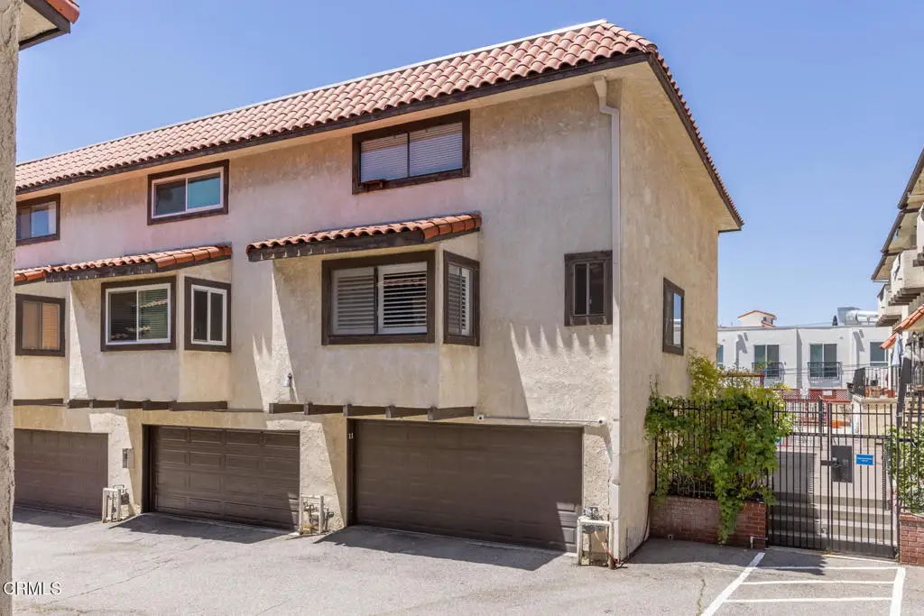 10141 Samoa Avenue #11, Tujunga, CA 91042 - #1