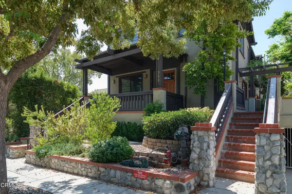 322 Alpine Street #2, Pasadena, CA 91106