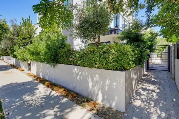11618 Colfax Meadow Lane, Los Angeles, CA 91604