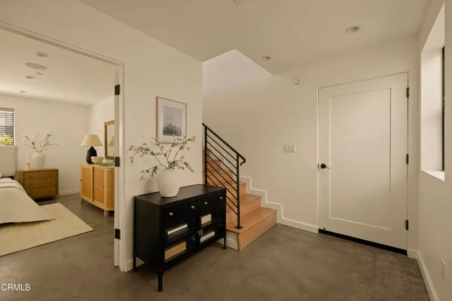 643 1/2 N Hayworth Avenue, Los Angeles, CA 90048 - #3