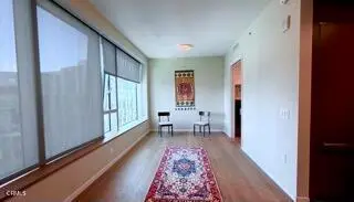 889 Francisco Street #2207, Los Angeles, CA 90017