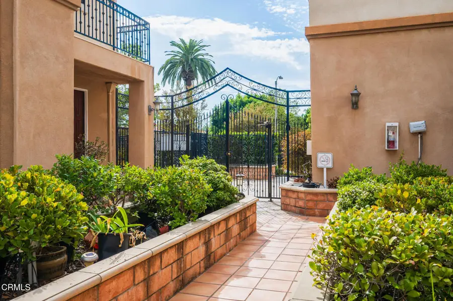46 8 S Roosevelt Avenue #8, Pasadena, CA 91107 - #3
