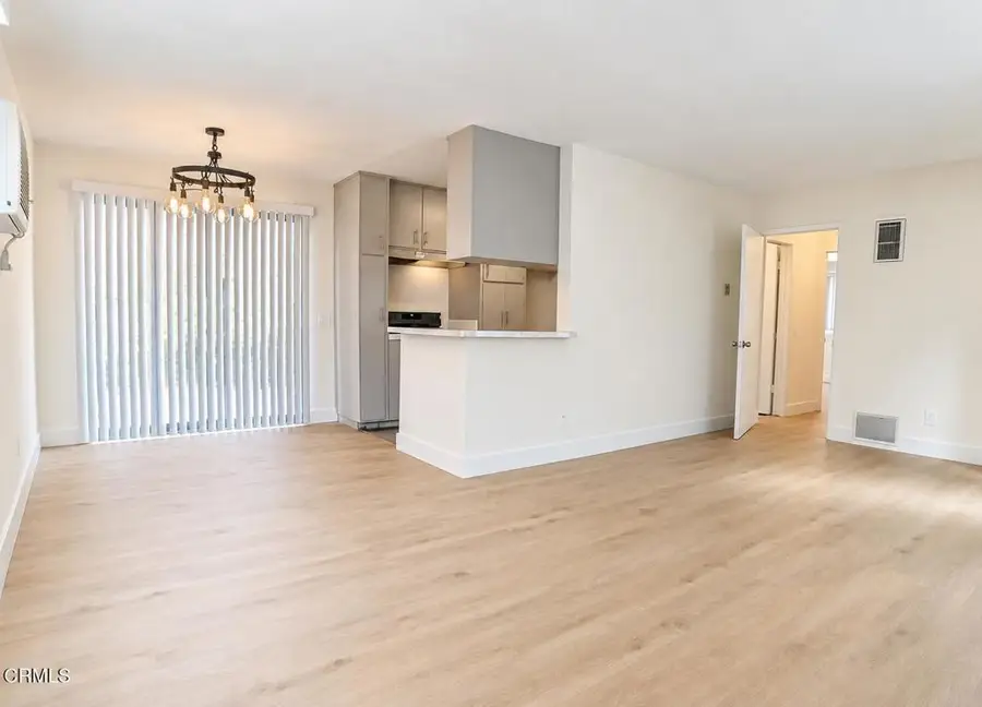 615 E Orange Grove Avenue, Burbank, CA 91501 - #3