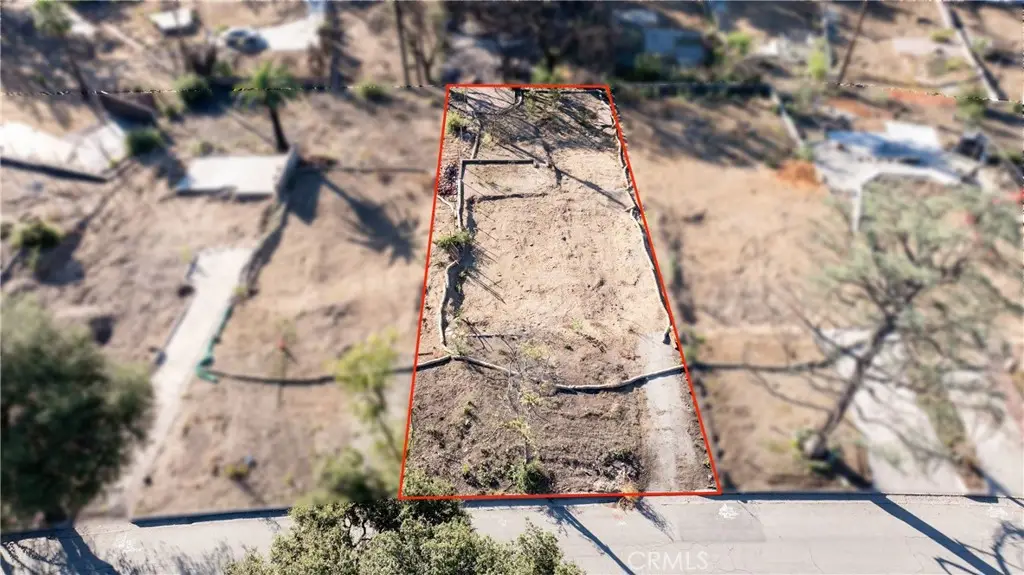 1052 Concha, Altadena, CA 91001 - #1