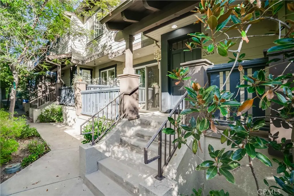 6300 Honolulu #205, La Crescenta, CA 91214 - Image #1