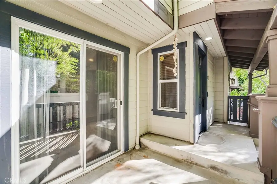 6300 Honolulu #205, La Crescenta, CA 91214 - Image #2