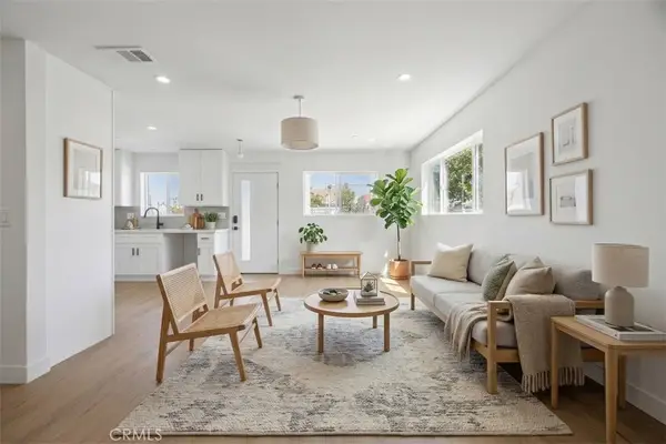 1154 W 67th, Los Angeles, CA 90044