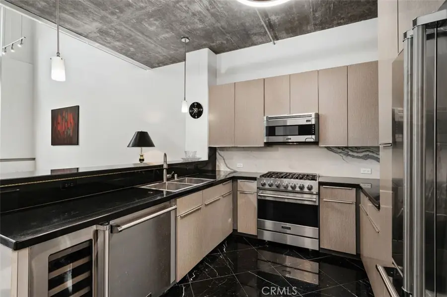840 E Green #305, Pasadena, CA 91101 - #2