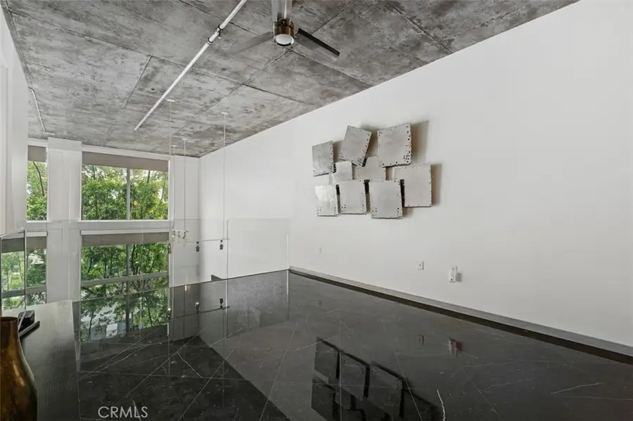 840 E Green #305, Pasadena, CA 91101 - #3