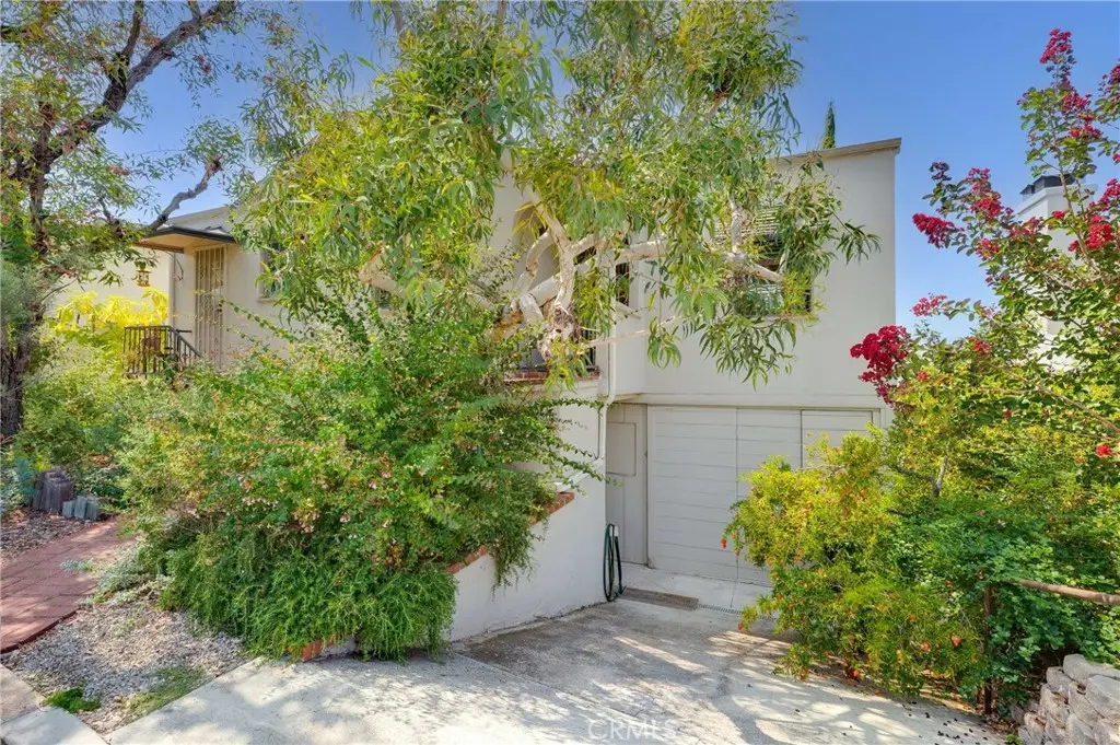 3919 Scandia, Los Angeles, CA 90065 - #1