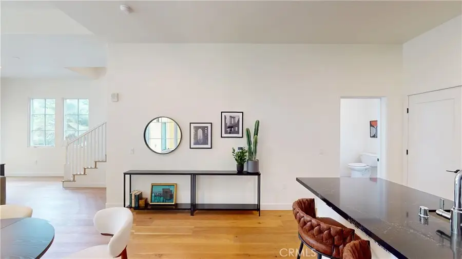 1878 E Walnut Street #203, Pasadena, CA 91107 - #2