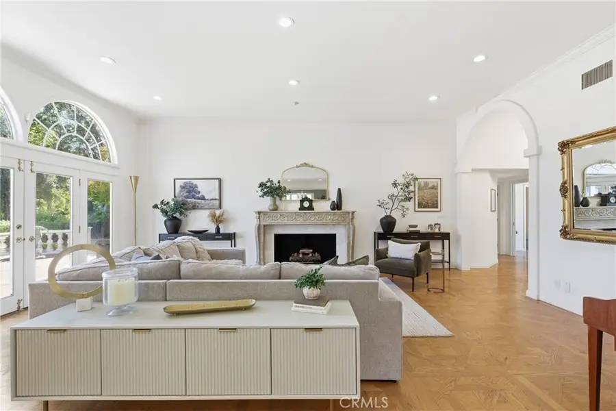 950 Hampton, Arcadia, CA 91006 - #2