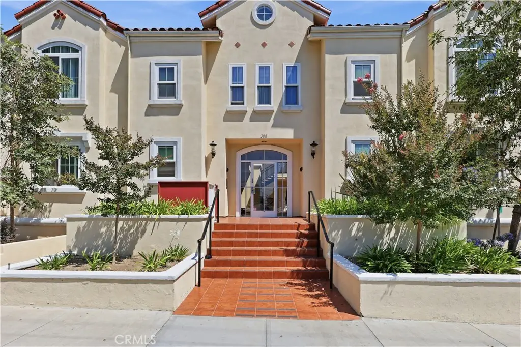 300 E Providencia #205, Burbank, CA 91502 - #1