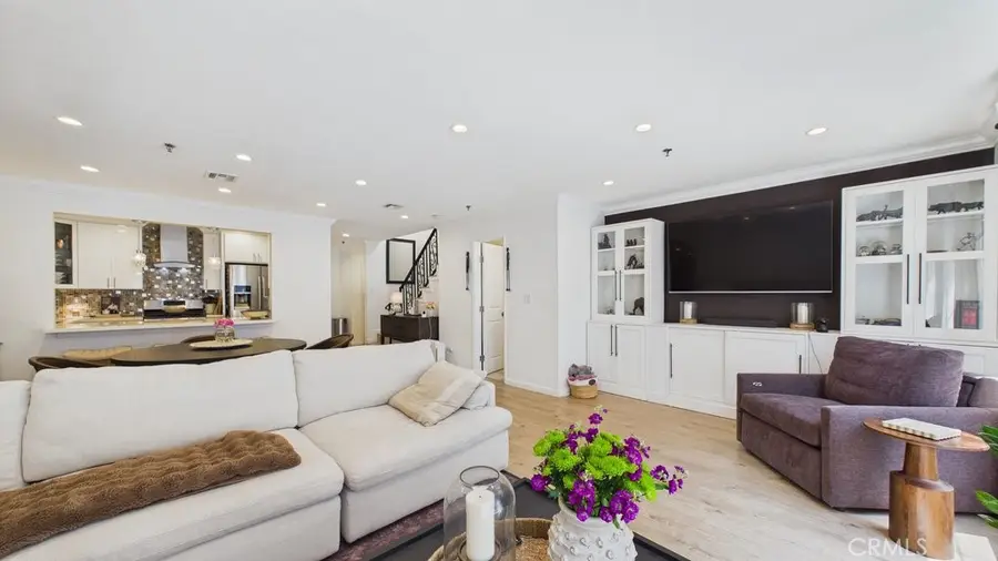 735 W California #102, Glendale, CA 91203 - #2