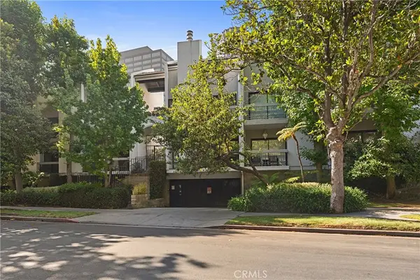 10933 Wellworth Avenue #10, Los Angeles, CA 90024