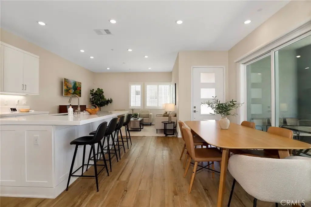 27512 Golden Currant Place, Valencia, CA 91381 - #1