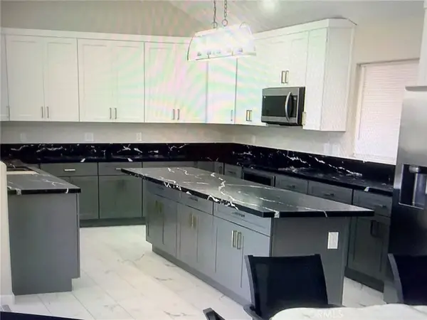 9557 1/2 Hierba, Agua Dulce, CA 91390