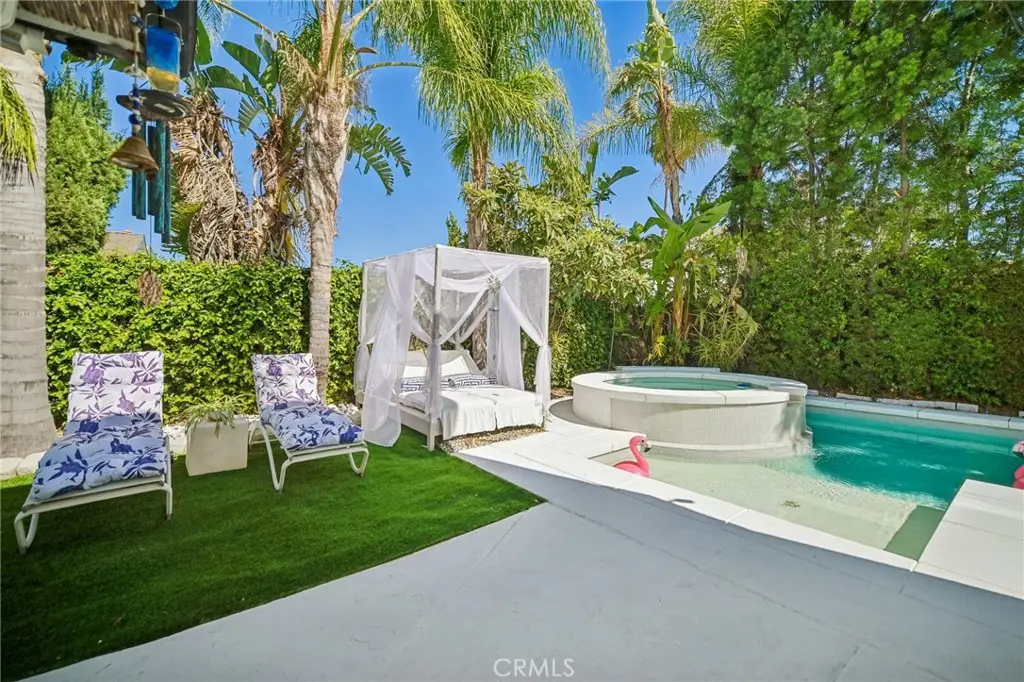 18219 Erwin Street, Tarzana, CA 91335 - #1