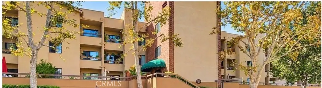 460 Oak Street #210, Glendale, CA 91204 - #1