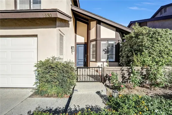 1230 Stonewood Dr, Duarte, CA 91010