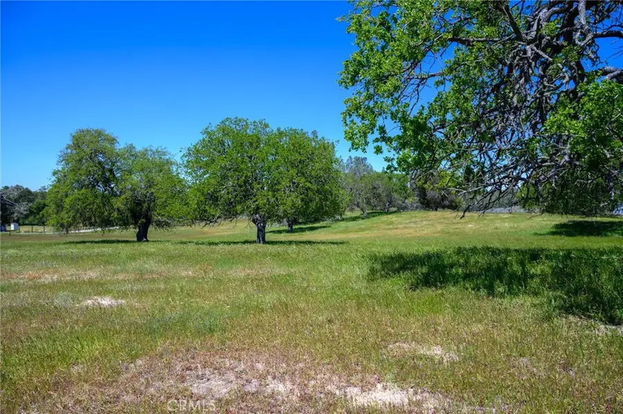 2 Huer Huero Road, Creston, CA 93432 - #2