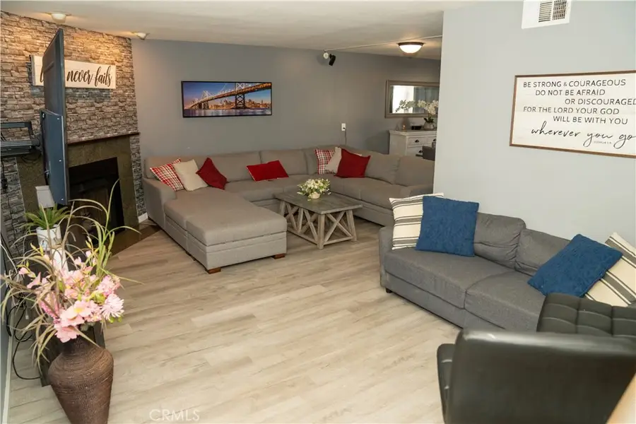 1226 Calle De Campo, Santa Maria, CA 93454 - Image #2