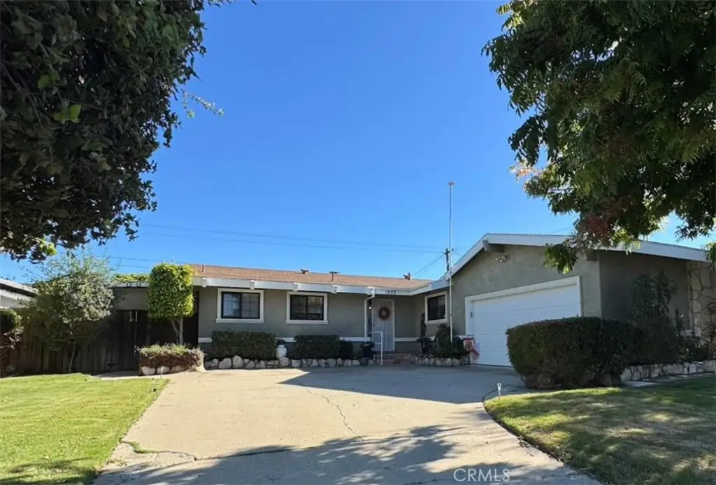 1202 N School, Santa Maria, CA 93454 - #1