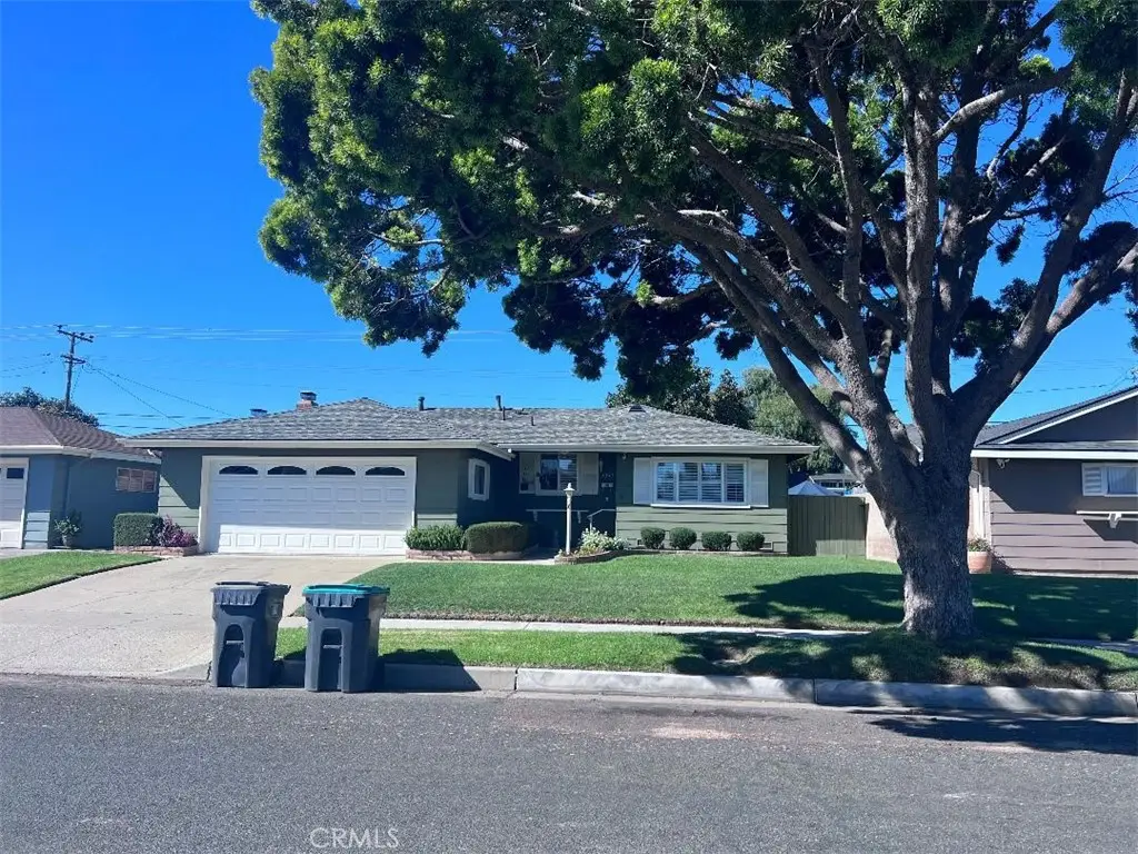 1541 S Thornburg, Santa Maria, CA 93458 - Image #1