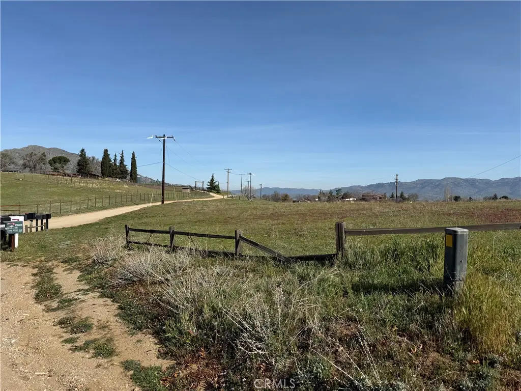 21258 Jeffery, Tehachapi, CA 93561 - #1