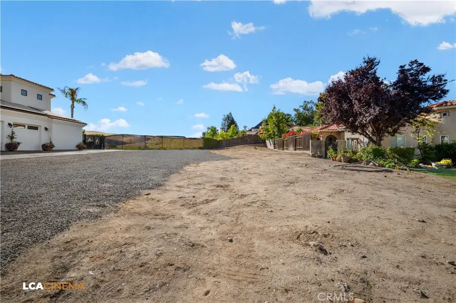 14931 Colonia De Las Rosas, Bakersfield, CA 93306 - #2