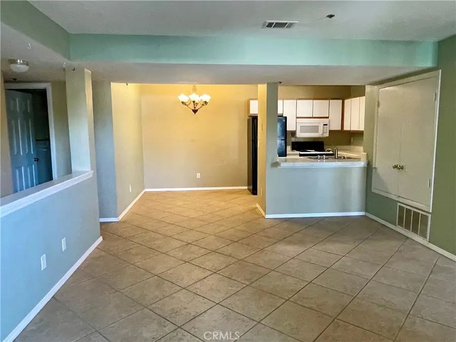 2475 Village Green, Santa Maria, CA 93455 - #3