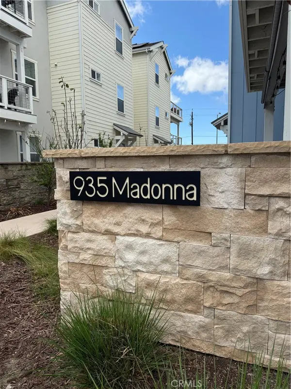 935 Madonna Rd #303, San Luis Obispo, CA 93405