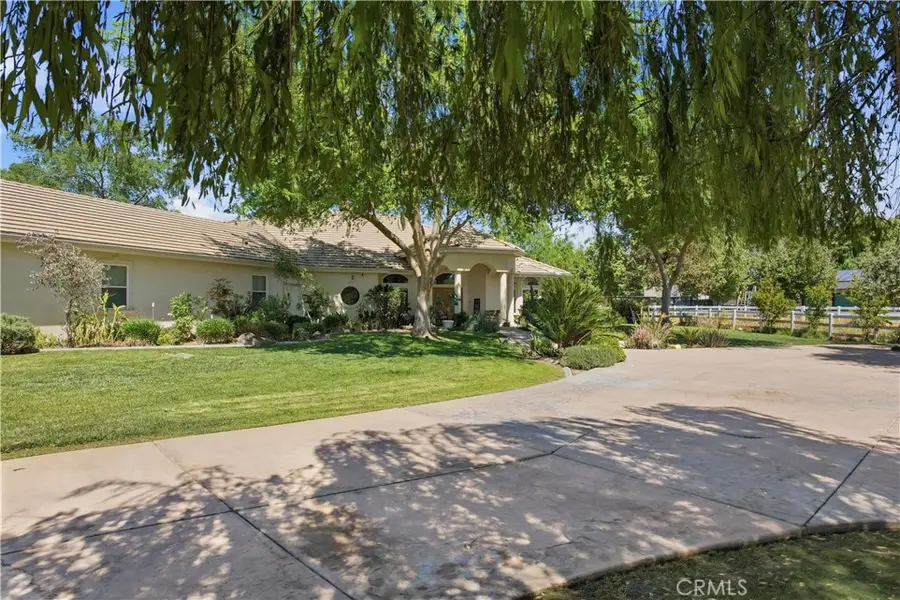 1148 Basta, Bakersfield, CA 93308 - #3