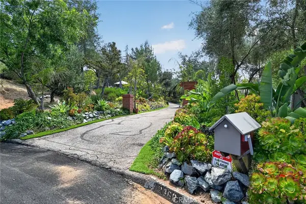 2368 Palo Danzante, Alpine, CA 91901