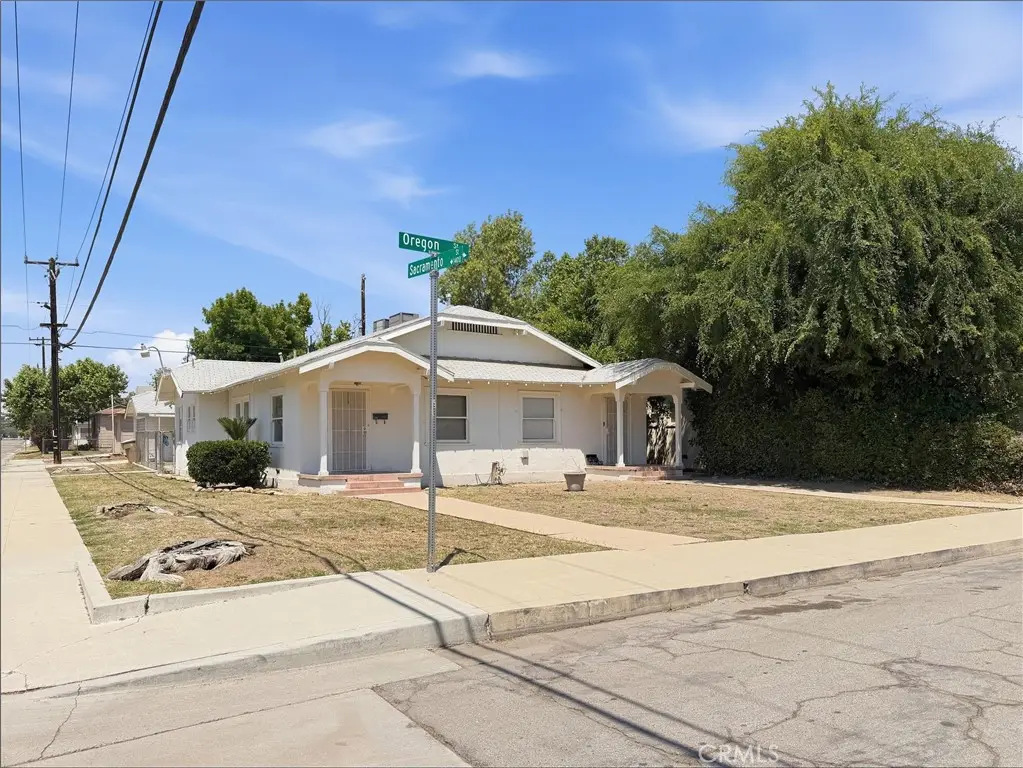 200 Oregon, Bakersfield, CA 93305 - #1