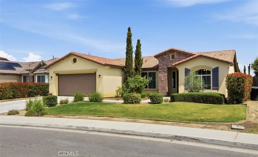 1906 Mcintosh Way, Bakersfield, CA 93312 - #2