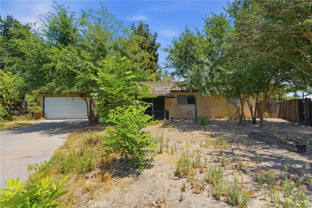 1924 S Tipton Court, Visalia, CA 93292 - #1