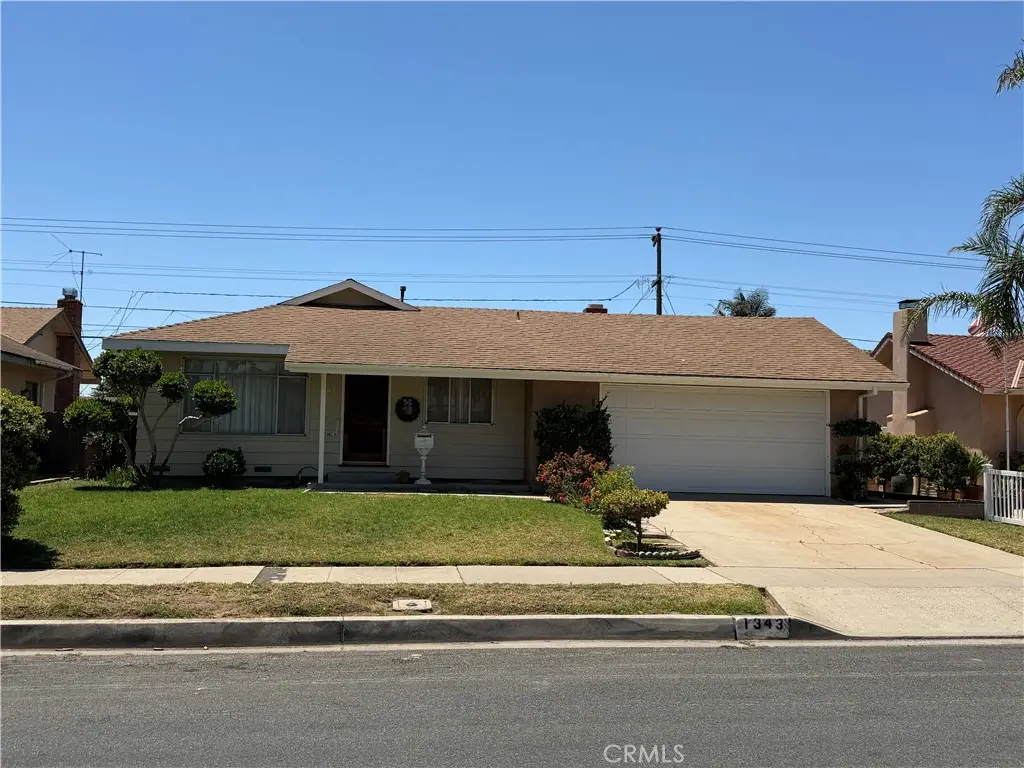 1343 S Thornburg, Santa Maria, CA 93458 - #1