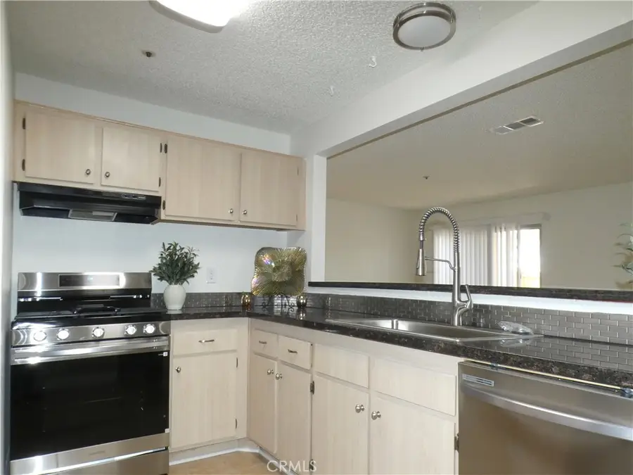 321 E Inger #N127, Santa Maria, CA 93454 - #2