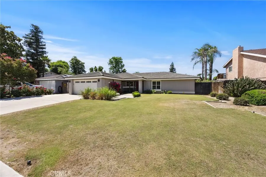 7613 Eastlorne Court, Bakersfield, CA 93309 - #2