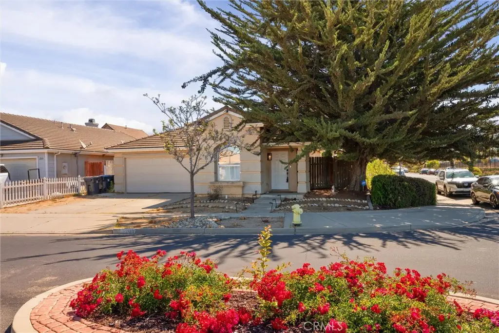 2208 Pullman Avenue, Santa Maria, CA 93458 - #1