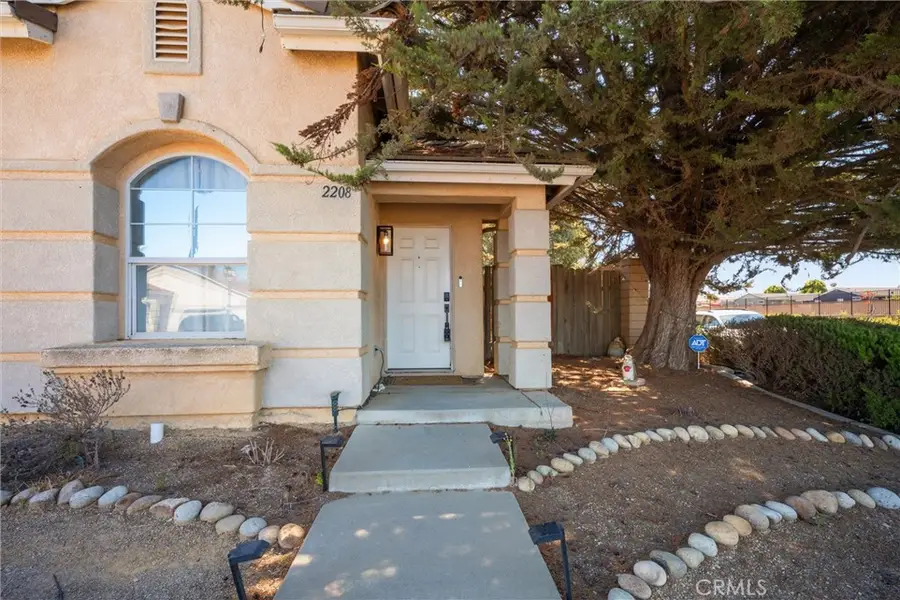 2208 Pullman Avenue, Santa Maria, CA 93458 - #2