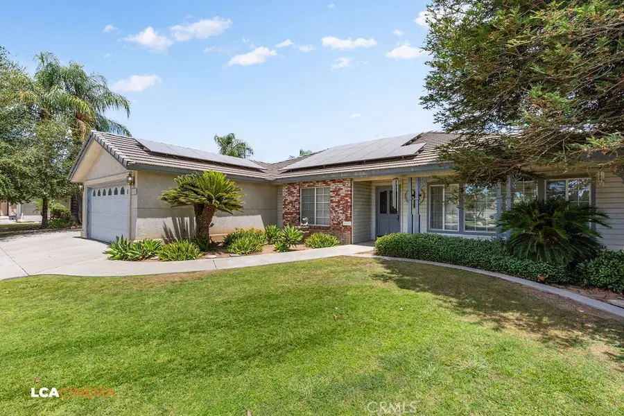 5102 Omaha, Bakersfield, CA 93312 - #2