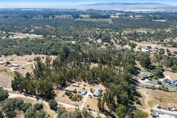 1831 Viejo Road, Arroyo Grande, CA 93420